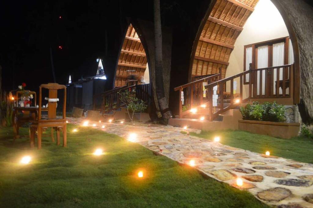 Karimun Lumbung Hotel Karimunjawa Buitenkant foto